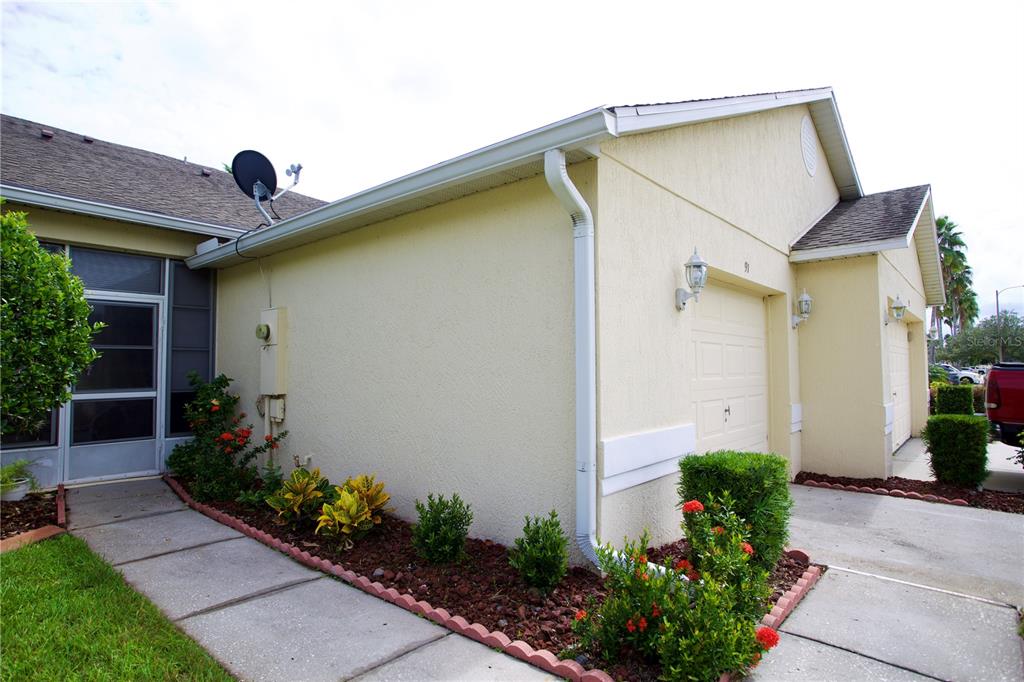 91 CLUB VILLAS LANE, KISSIMMEE, FL — photo 2 of 30