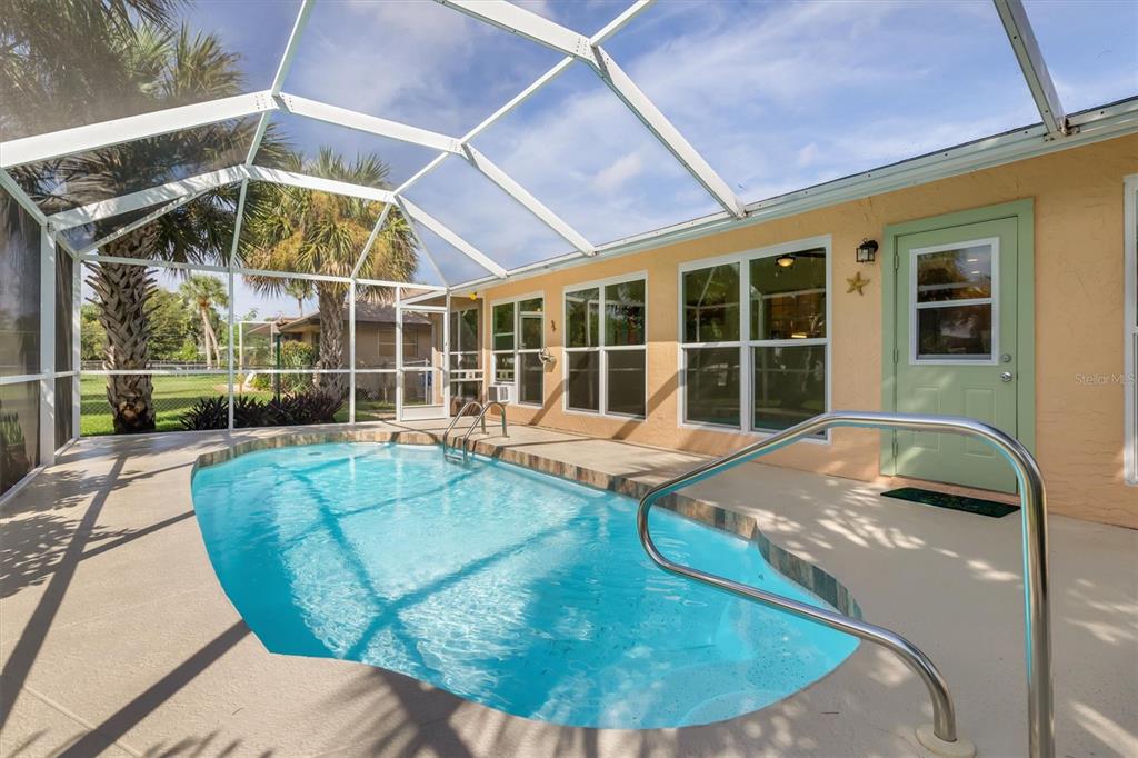 22181 NEW YORK AVENUE, PORT CHARLOTTE, FL — photo 2 of 30