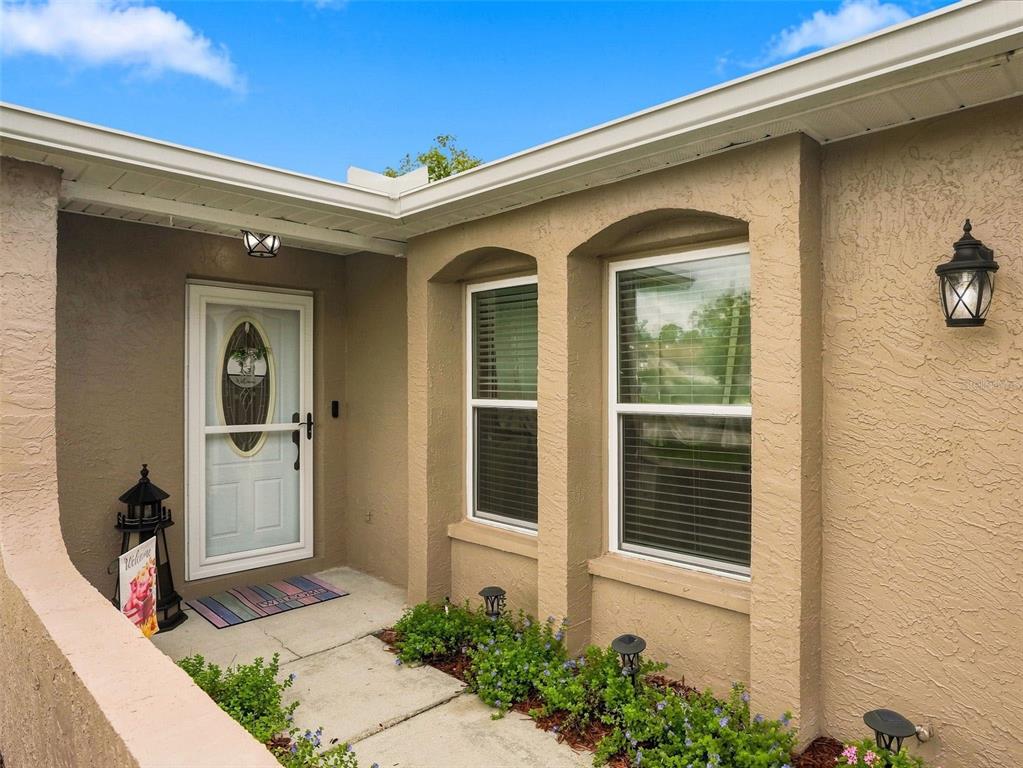 9122 DUPONT AVENUE, SPRING HILL, FL — photo 3 of 30