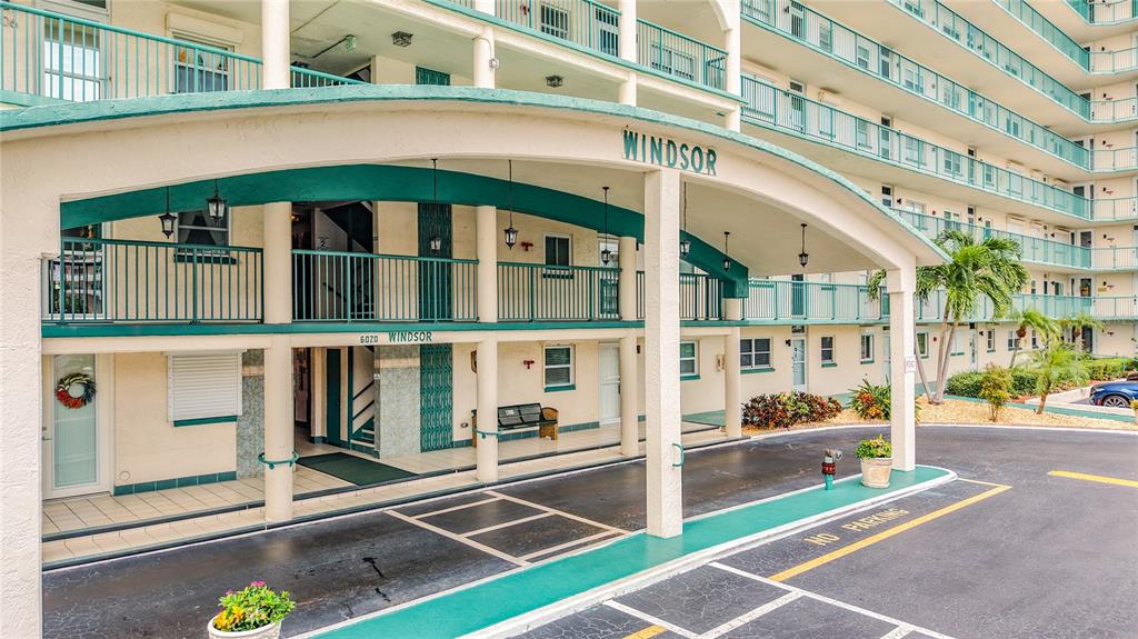 6020 SHORE BOULEVARD S UNIT 211, GULFPORT, FL — photo 2 of 67