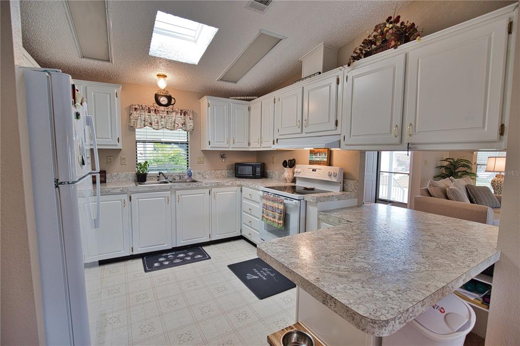 223 HIBISCO DRIVE, NORTH PORT, FL — photo 4 of 30
