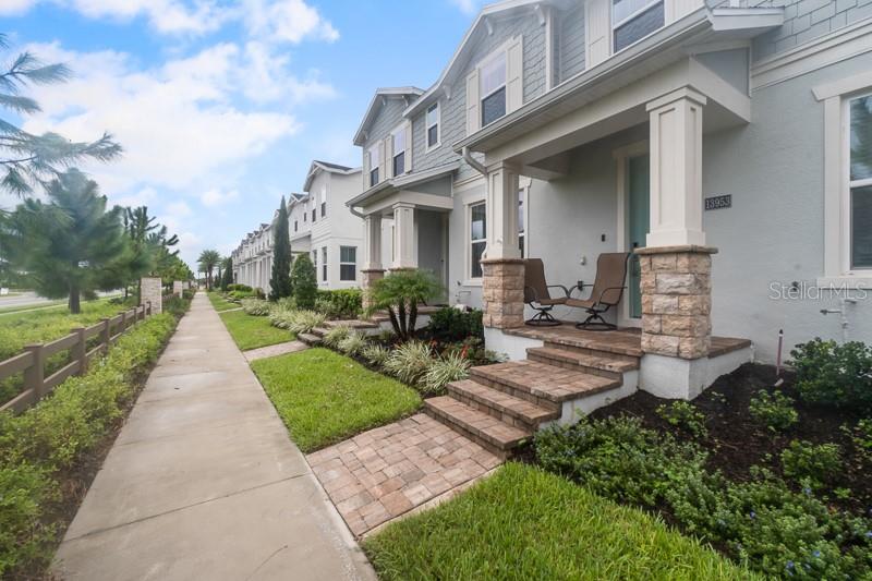 13953 EASDALE ALLEY, WINTER GARDEN, FL — photo 2 of 25