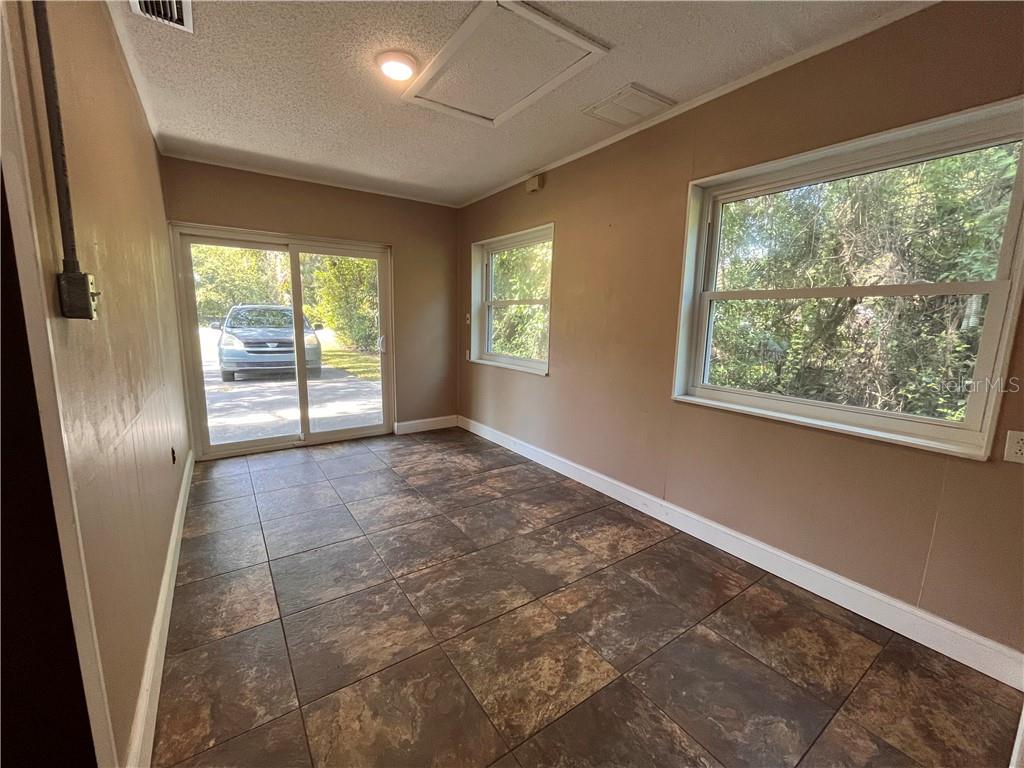 1635 N Florida AVENUE, HERNANDO, FL — photo 4 of 30