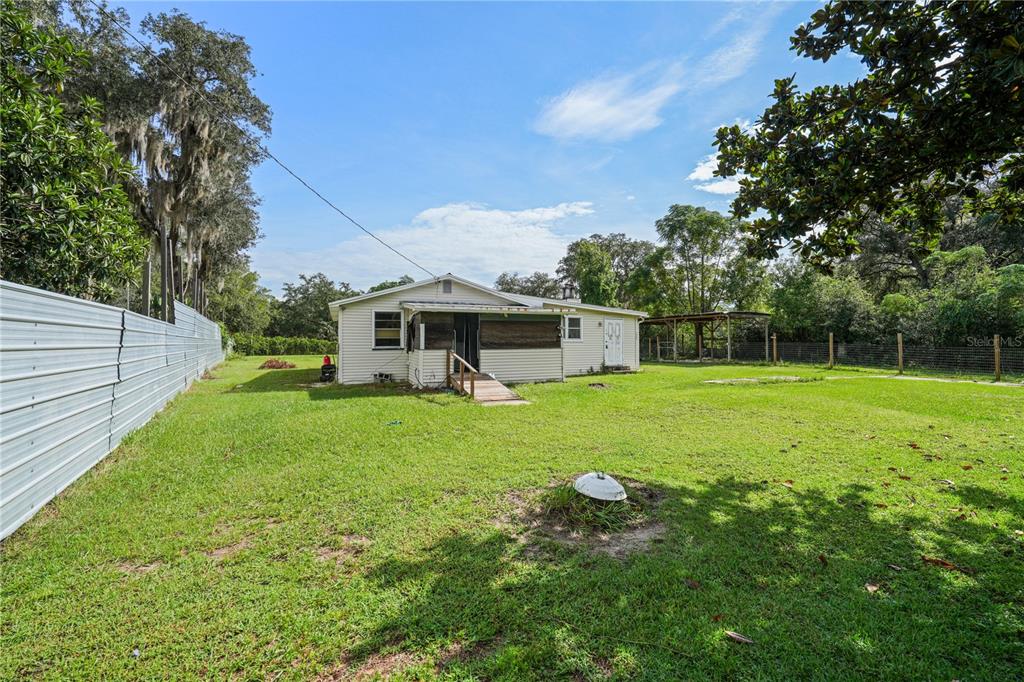 14965 SE 217TH TERRACE, UMATILLA, FL — photo 2 of 30