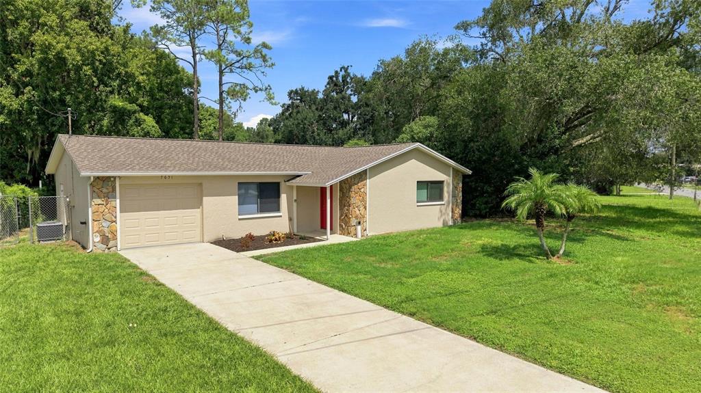 7651 ROHUNA DRIVE, NEW PORT RICHEY, FL — photo 2 of 22