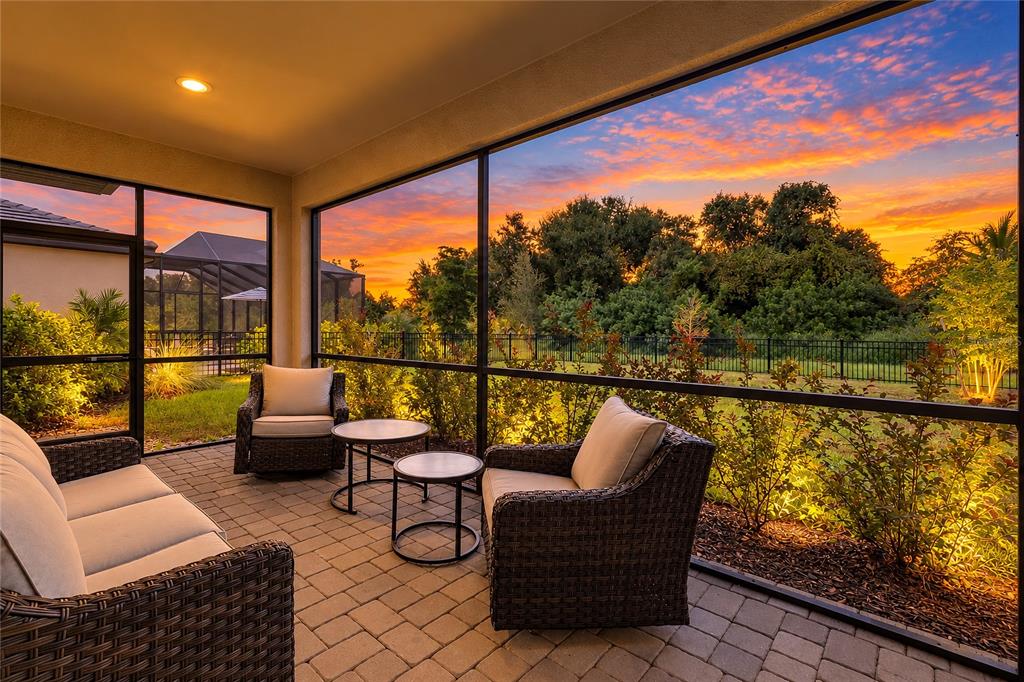 5026 SARATOGA SPRINGS RUN, BRADENTON, FL — photo 2 of 30