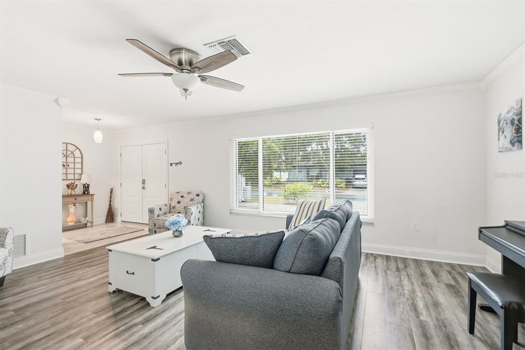 2447 GROVE RIDGE DRIVE, PALM HARBOR, FL — photo 4 of 18