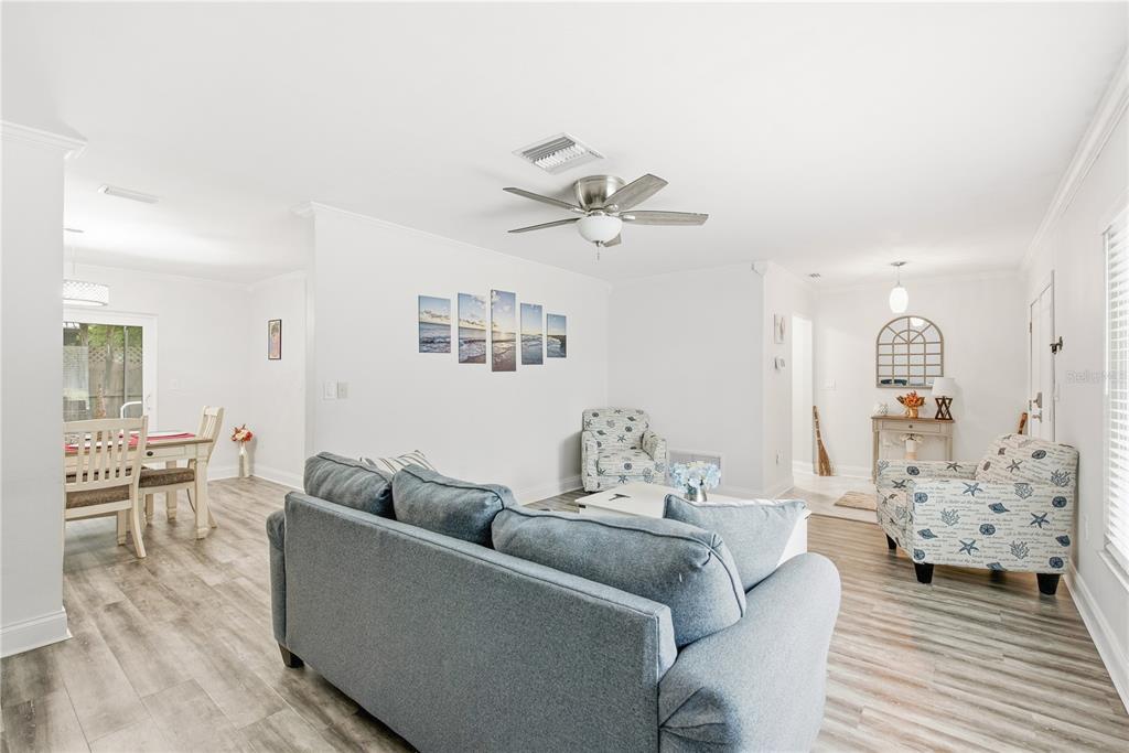 2447 GROVE RIDGE DRIVE, PALM HARBOR, FL — photo 5 of 18