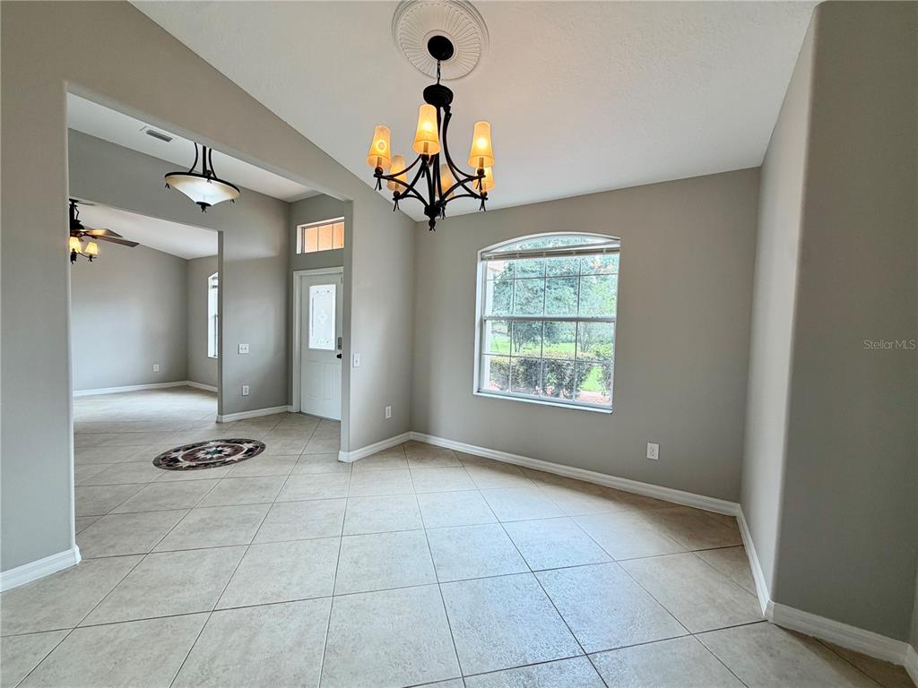 10146 BLOOMFIELD HILLS DRIVE, SEFFNER, FL — photo 3 of 17