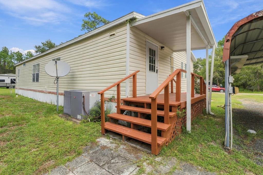 10259 W OHIO DRIVE, CRYSTAL RIVER, FL — photo 2 of 30