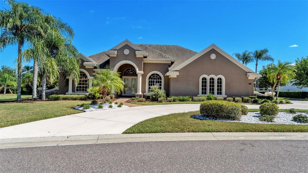 5135 HIGHLANDS LAKEVIEW LOOP