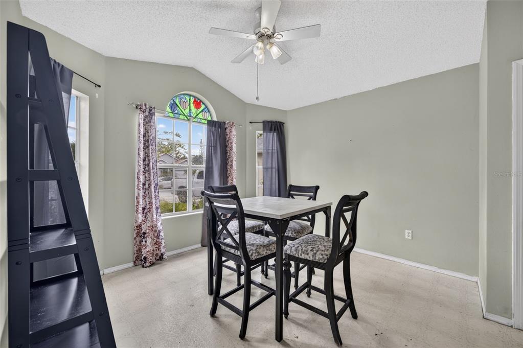 13637 SPRINGTIDE COURT, ORLANDO, FL — photo 4 of 17