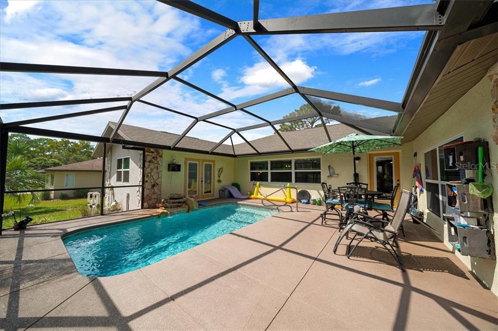 33 Bumelia COURT, HOMOSASSA, FL — photo 2 of 30