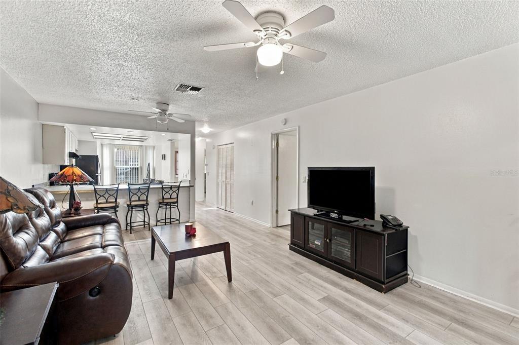 2058 WOODCUTTER COURT, SPRING HILL, FL — photo 5 of 30