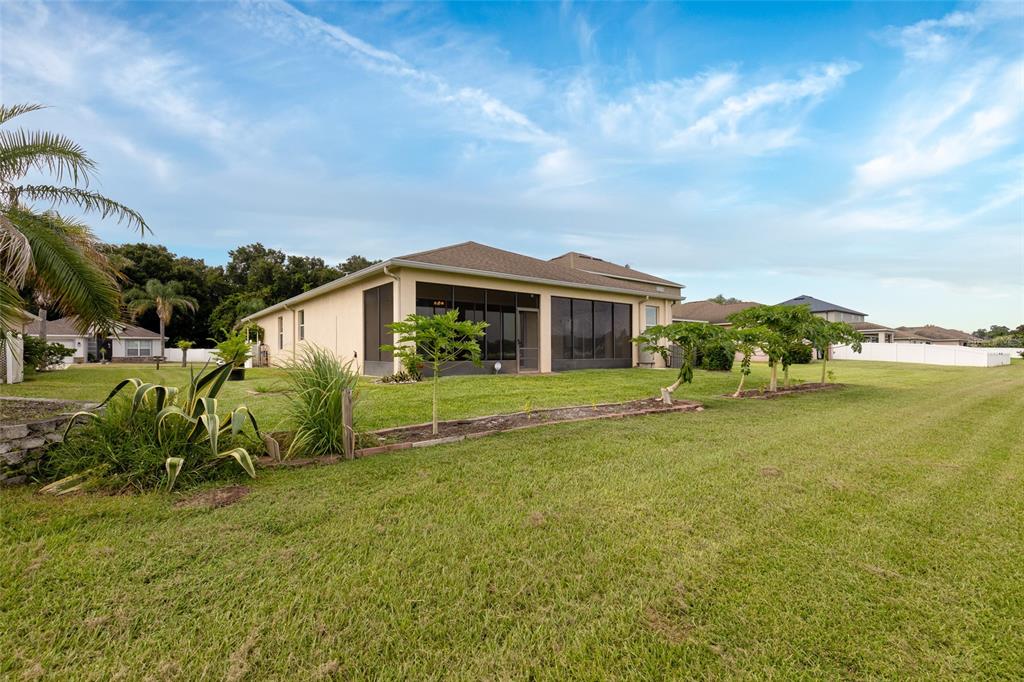 3652 MADBURY CIRCLE, LAKELAND, FL — photo 3 of 43