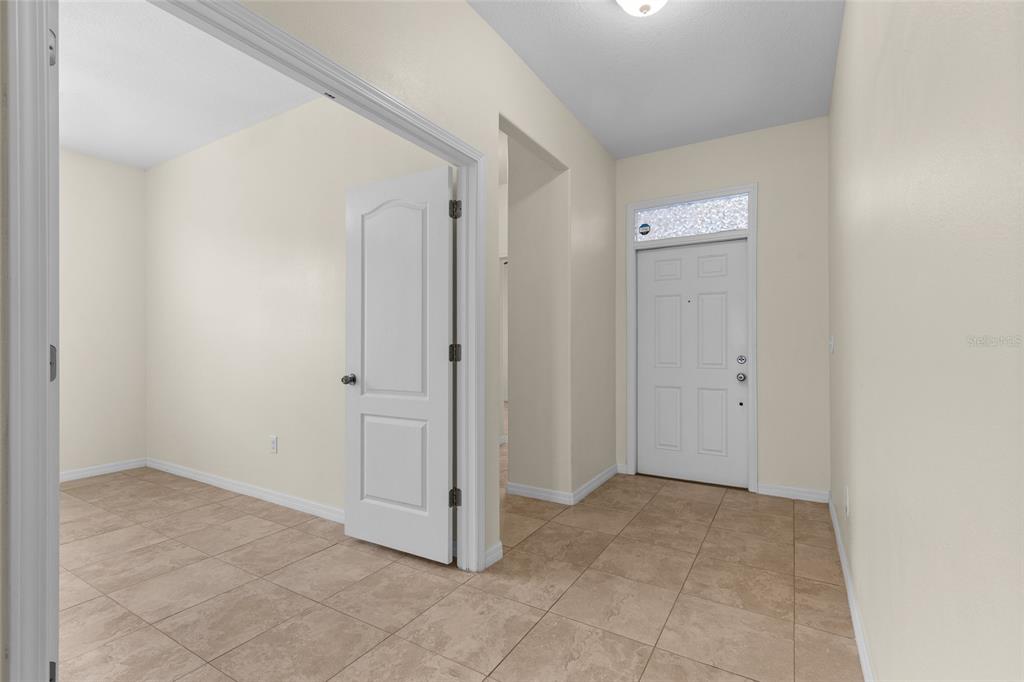 3652 MADBURY CIRCLE, LAKELAND, FL — photo 5 of 43