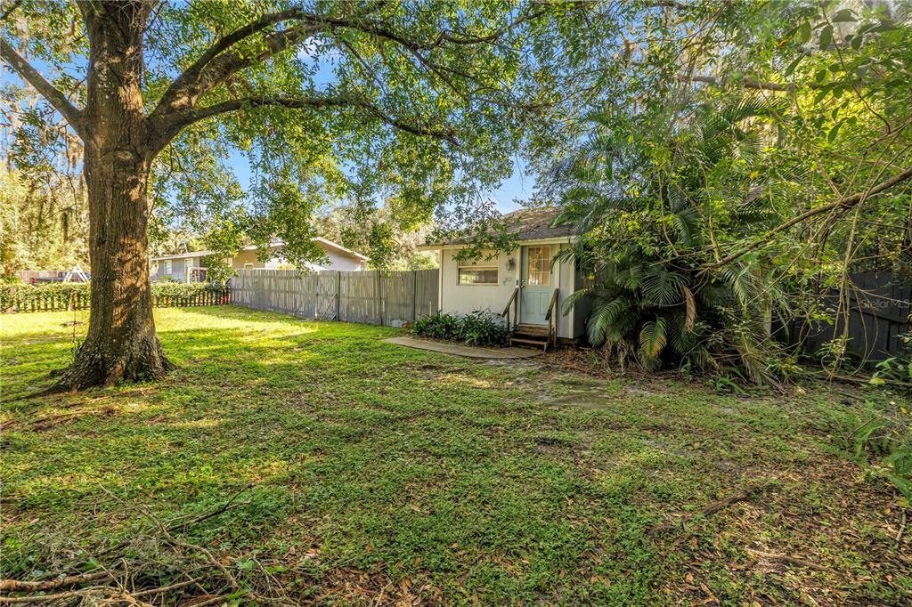 8911 SWAINE ROAD, ODESSA, FL — photo 2 of 23