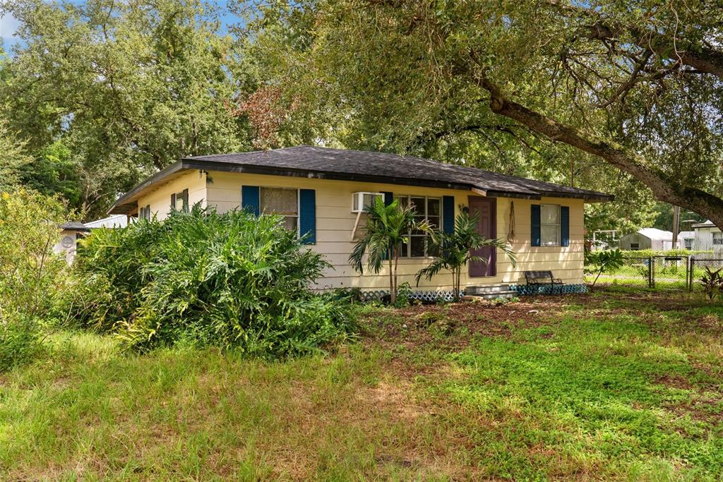 1808 S 86TH STREET, TAMPA, FL — photo 2 of 30