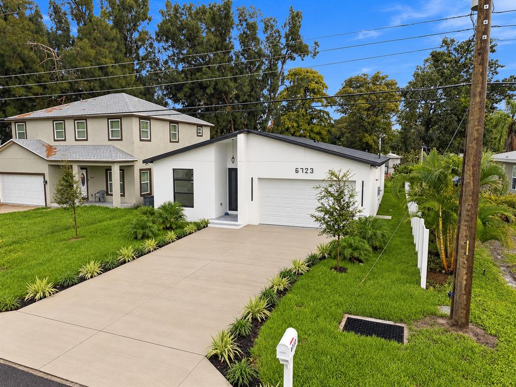 6723 68TH AVENUE N, PINELLAS PARK, FL — photo 4 of 39