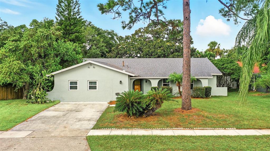 1362 TIERRA CIRCLE