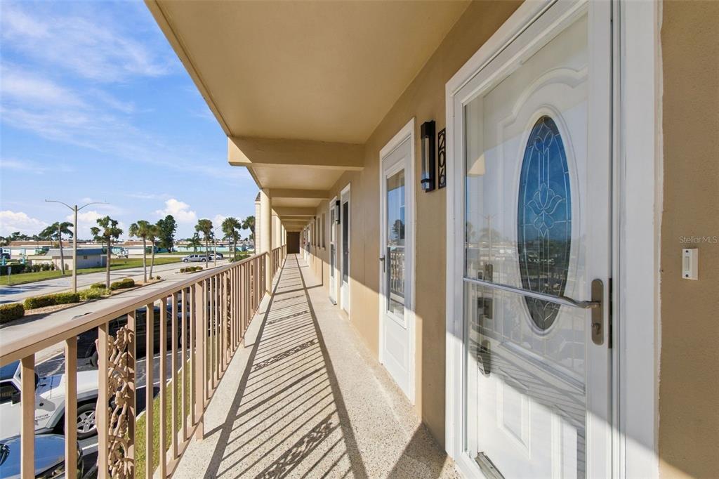 1 BOCA CIEGA POINT BOULEVARD UNIT 206, ST PETERSBURG, FL — photo 3 of 82