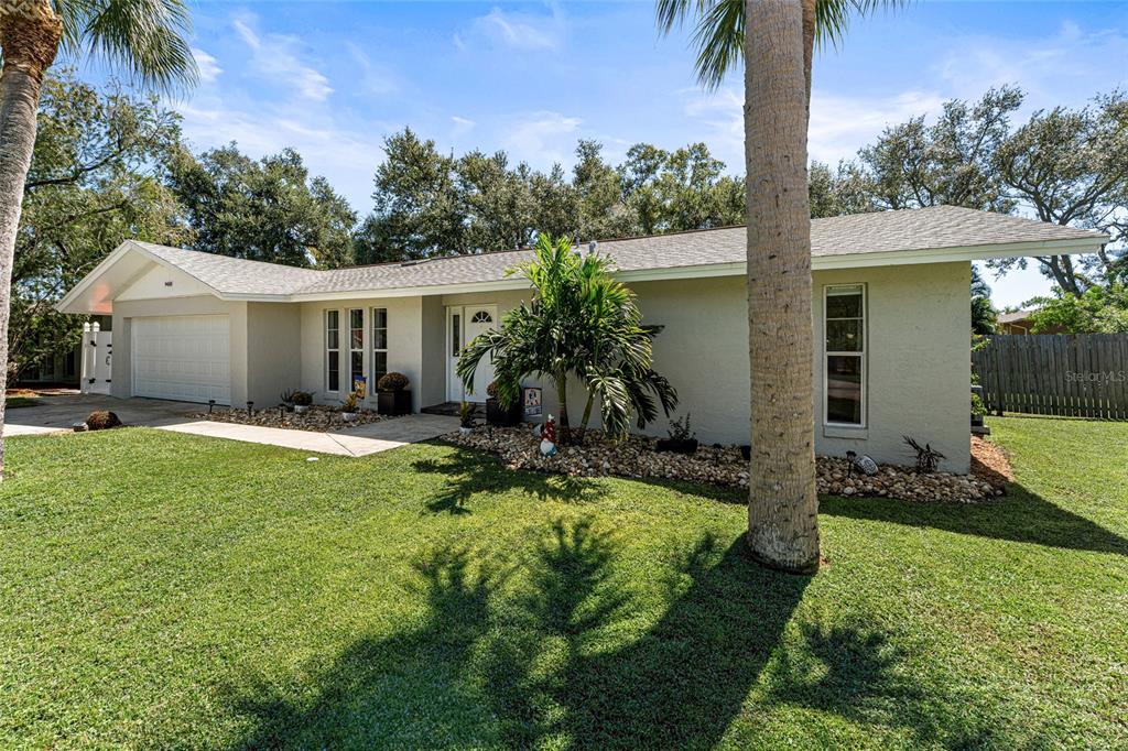 9488 88TH TERRACE, SEMINOLE, FL — photo 3 of 30