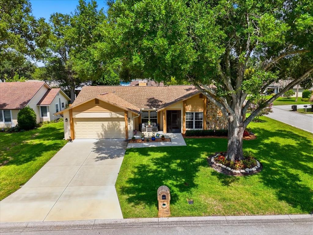 6436 BUTTERNUT DRIVE, LAKELAND, FL — photo 4 of 30