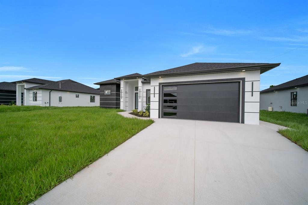 3621 5TH STREET SW, LEHIGH ACRES, FL — photo 2 of 30