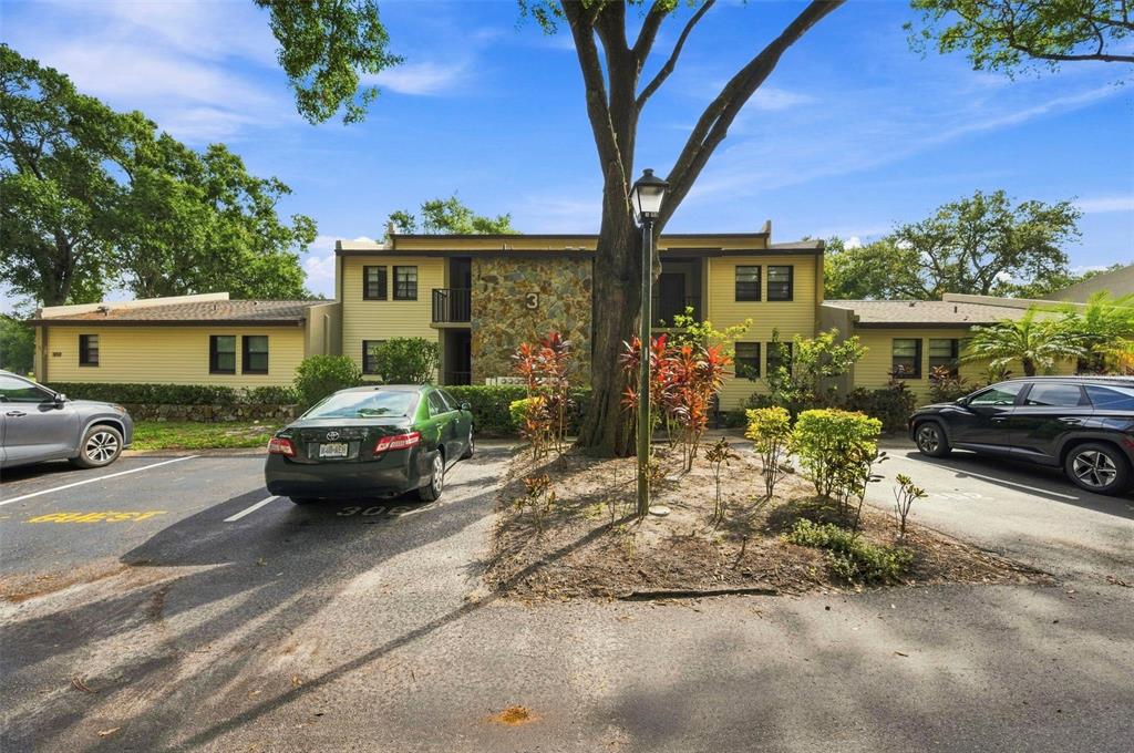 1000 TARPON WOODS BOULEVARD UNIT 302, PALM HARBOR, FL — photo 5 of 60