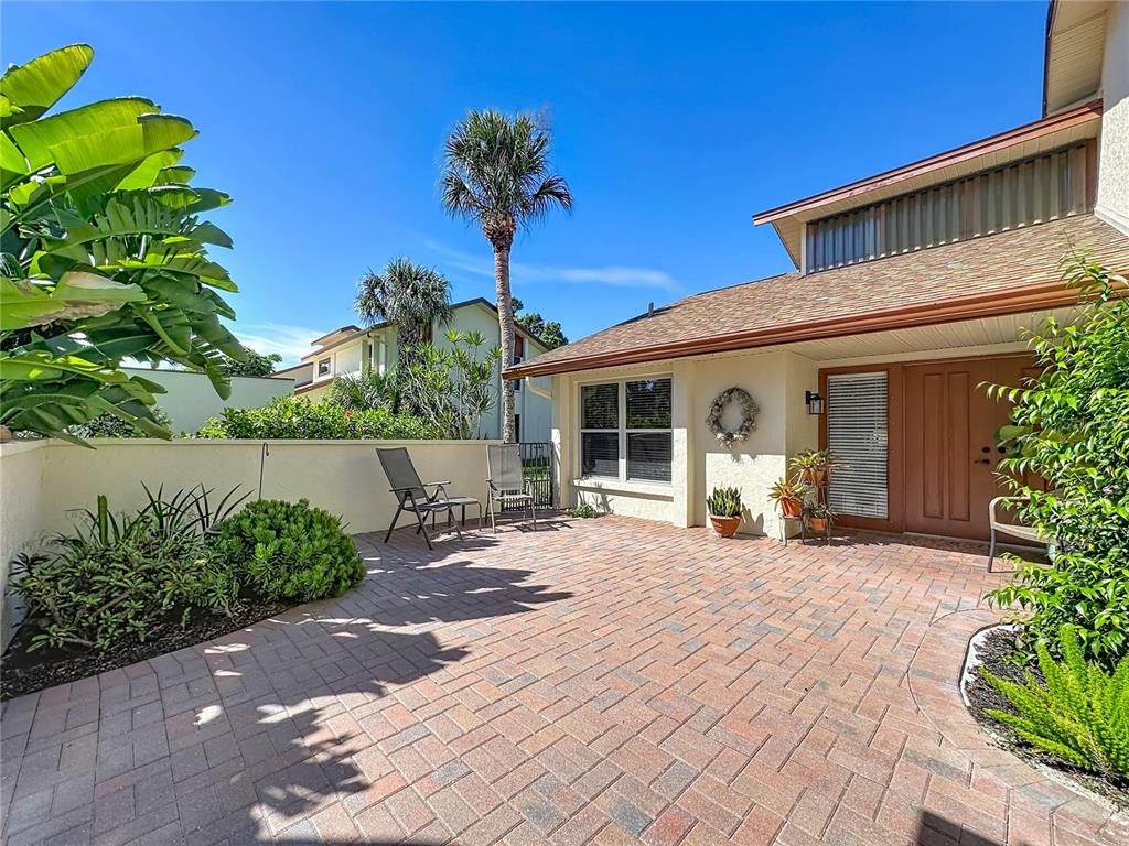 6010 COURTSIDE DRIVE, BRADENTON, FL — photo 4 of 30