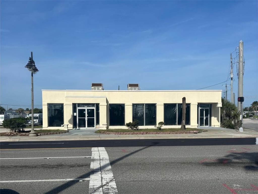2000 S ATLANTIC AVENUE