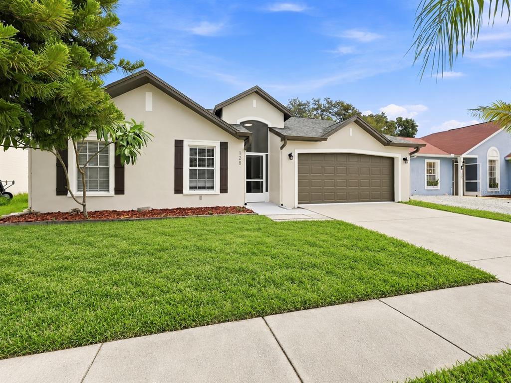 128 LOOKOUT DRIVE, APOLLO BEACH, FL — photo 2 of 30