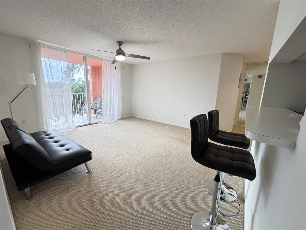 19655 E COUNTRY CLUB DRIVE UNIT 6403, AVENTURA, FL — photo 5 of 11