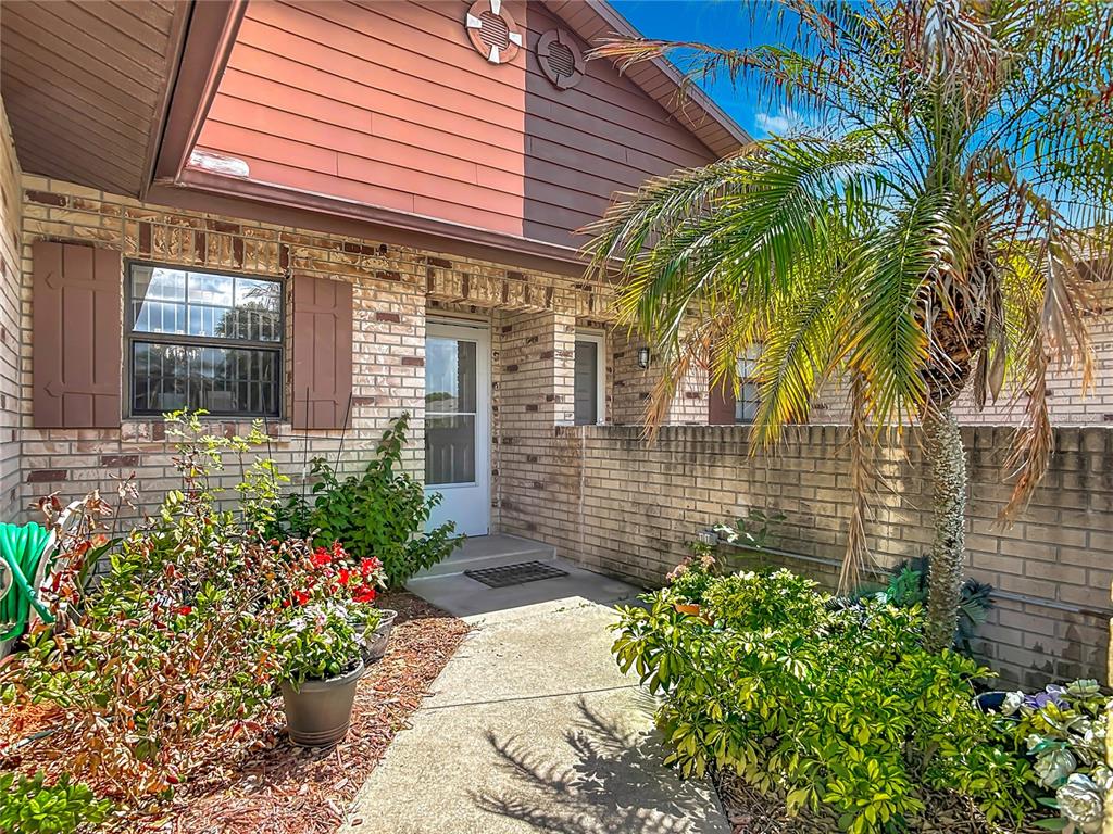 301 PARADISE LANE