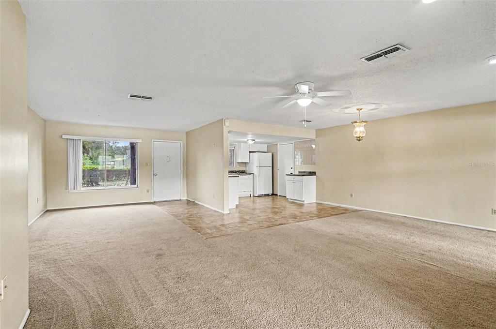 10443 LARISSA STREET, ORLANDO, FL — photo 5 of 41