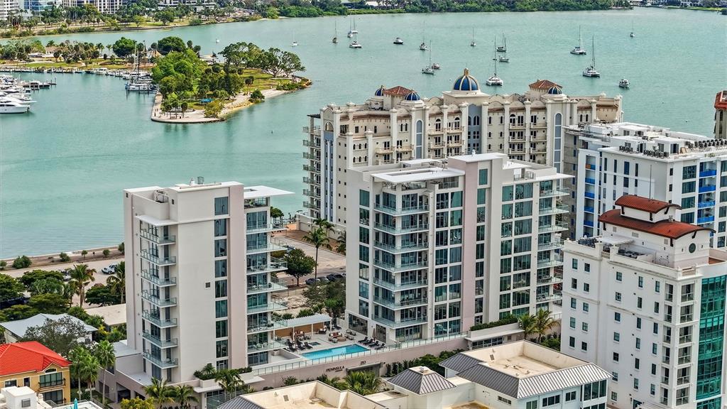 253 GOLDEN GATE POINT UNIT 701