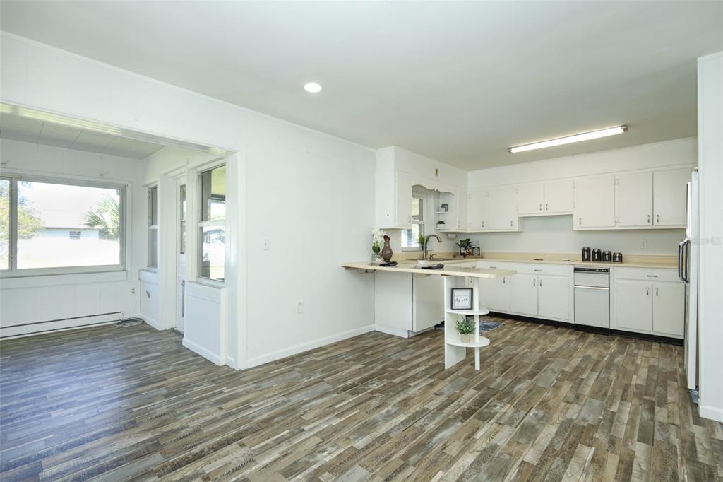 60 PARK LANE, DEBARY, FL — photo 3 of 30