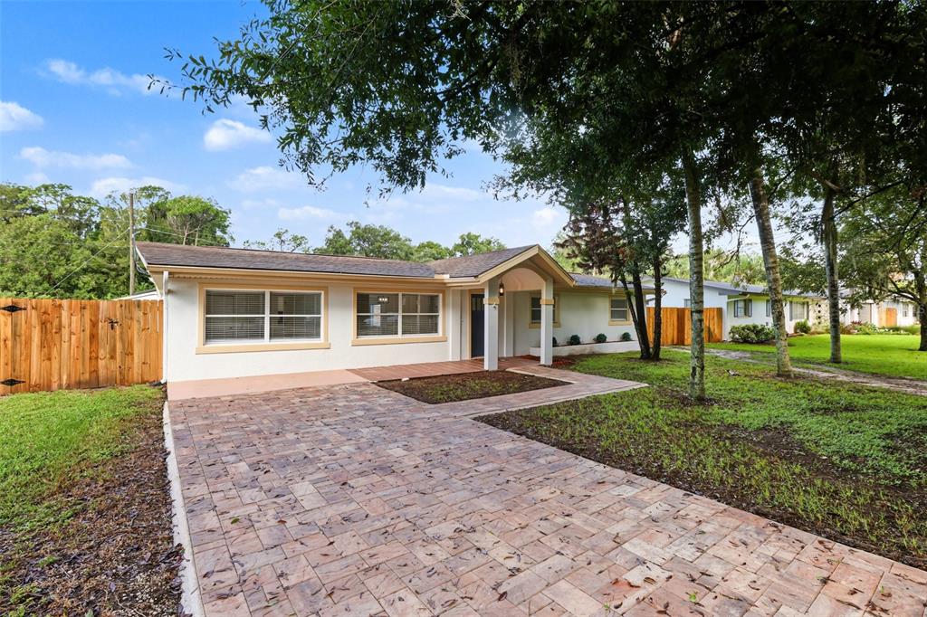 2070 SEMINOLE BOULEVARD, MELBOURNE, FL — photo 2 of 30
