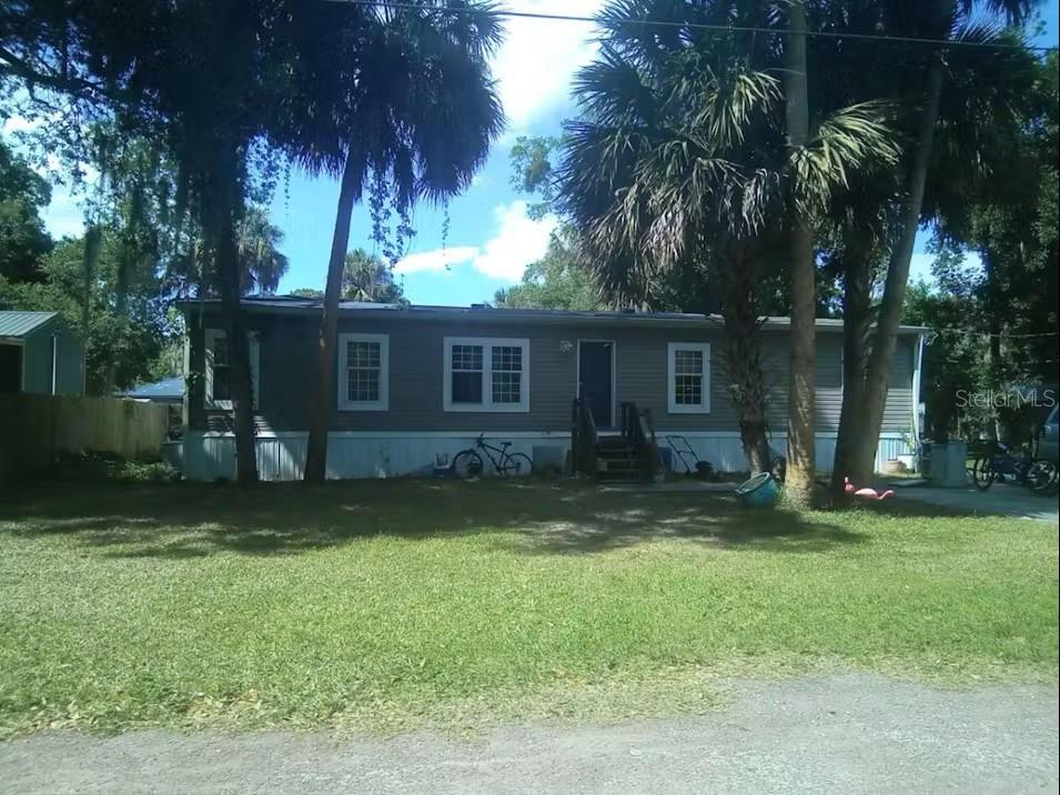 8421 W Doe LANE