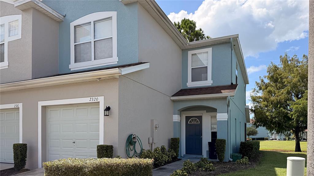 2320 BEXLEY PLACE