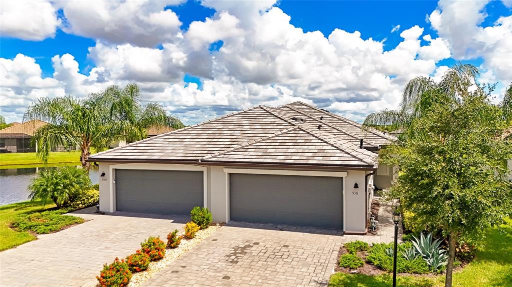 5311 WHITE SAND COVE, BRADENTON, FL — photo 2 of 30