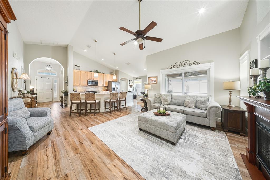 2530 ARROWPOINTE DRIVE, HOLIDAY, FL — photo 4 of 30