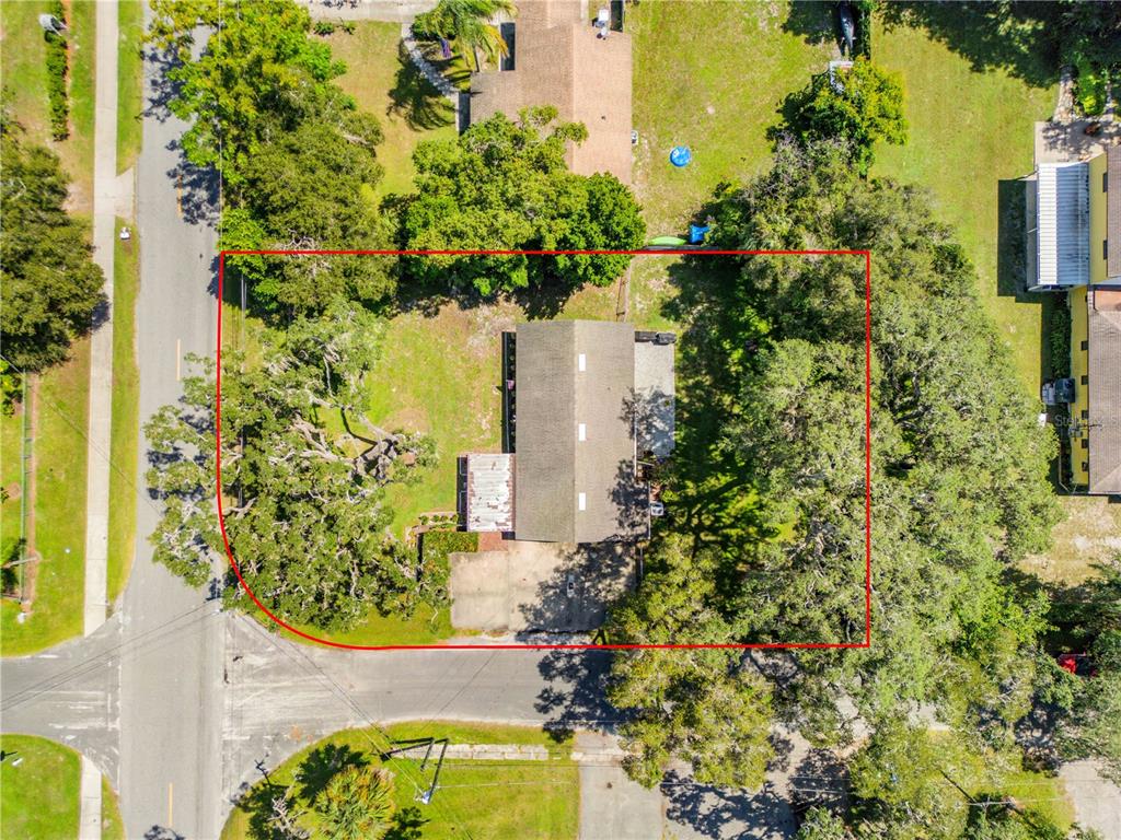 1402 E VOORHIS AVENUE, DELAND, FL — photo 2 of 30