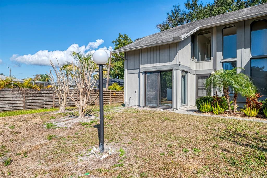 984 N BENEVA ROAD UNIT T7