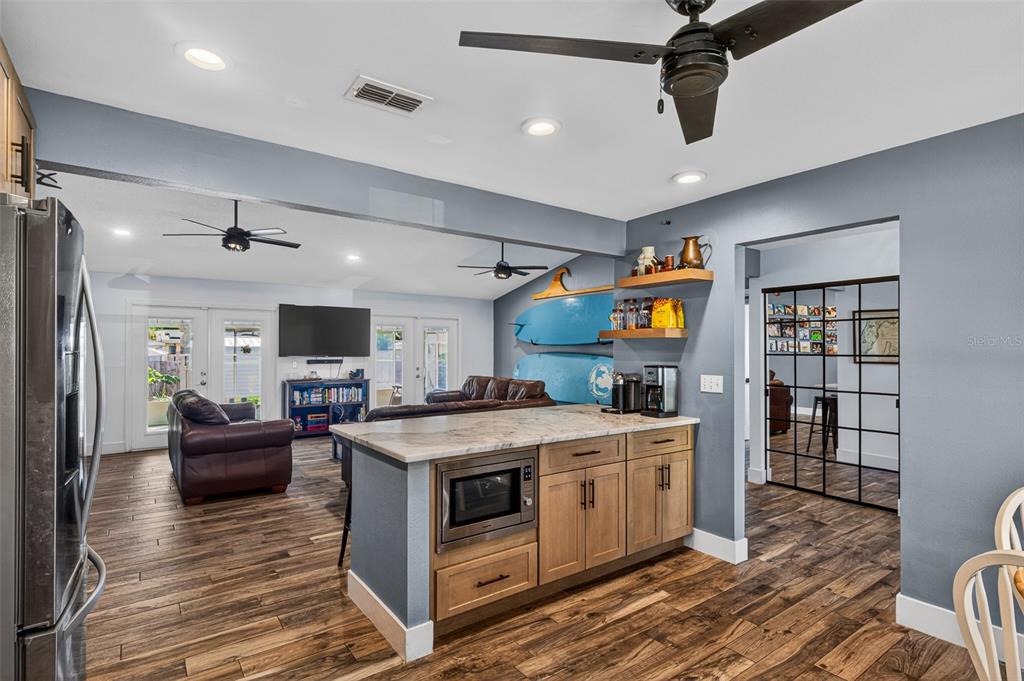 2225 VISTA PALM DRIVE