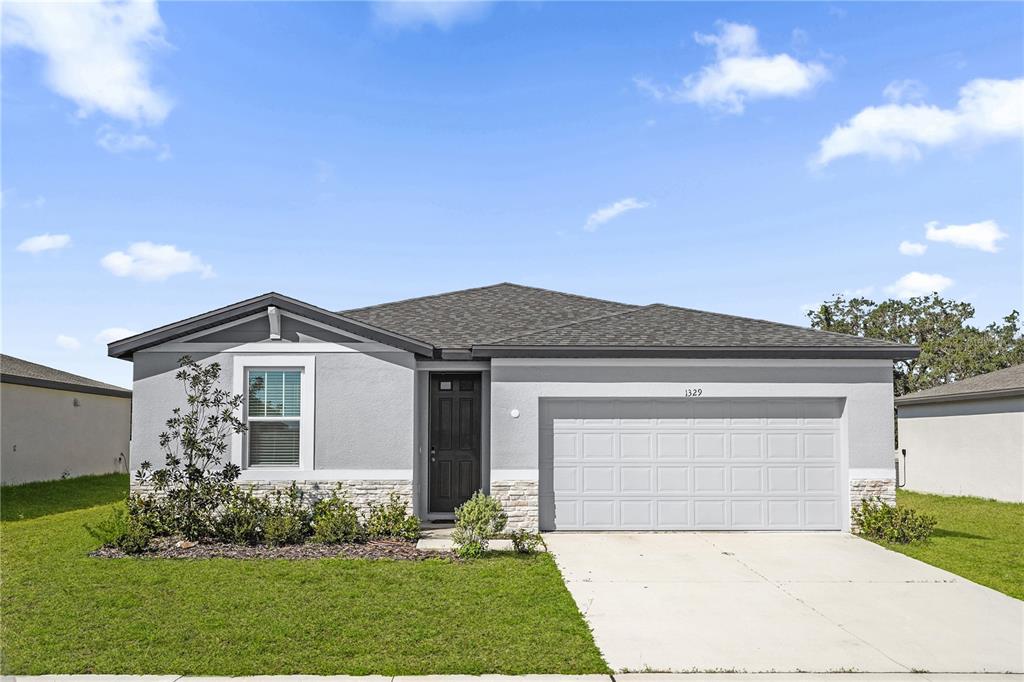 1329 OAK VALLEY DRIVE