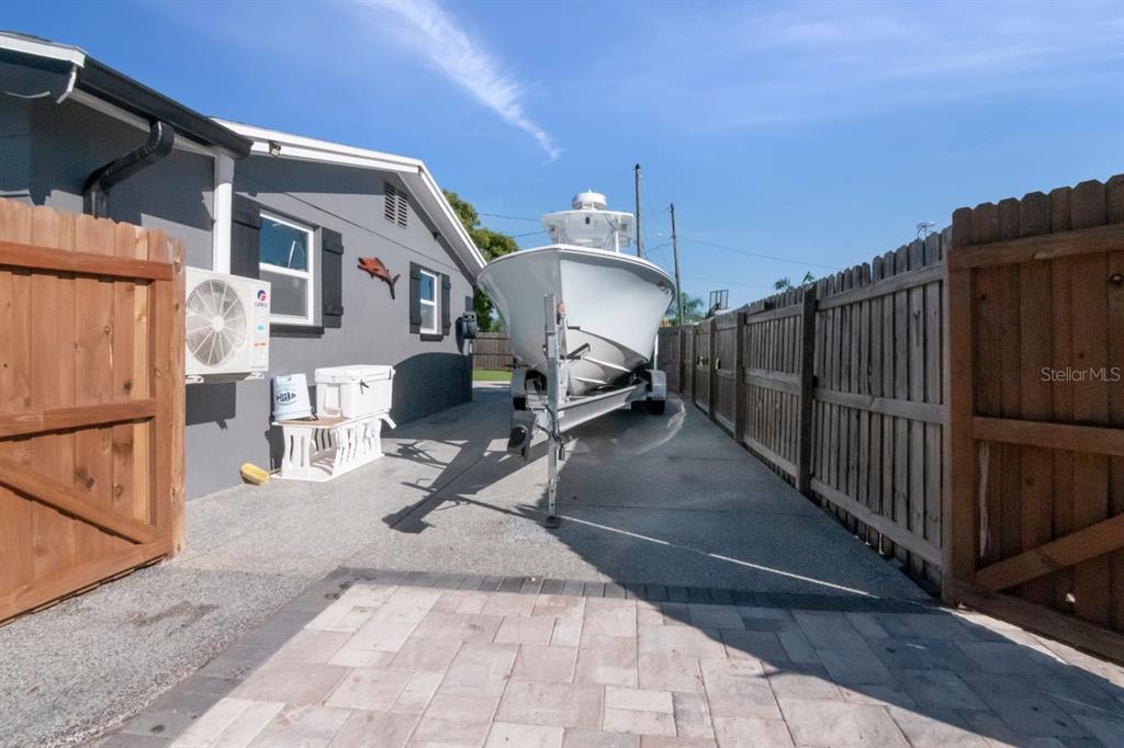 5735 MOSAIC DRIVE, HOLIDAY, FL — photo 3 of 30