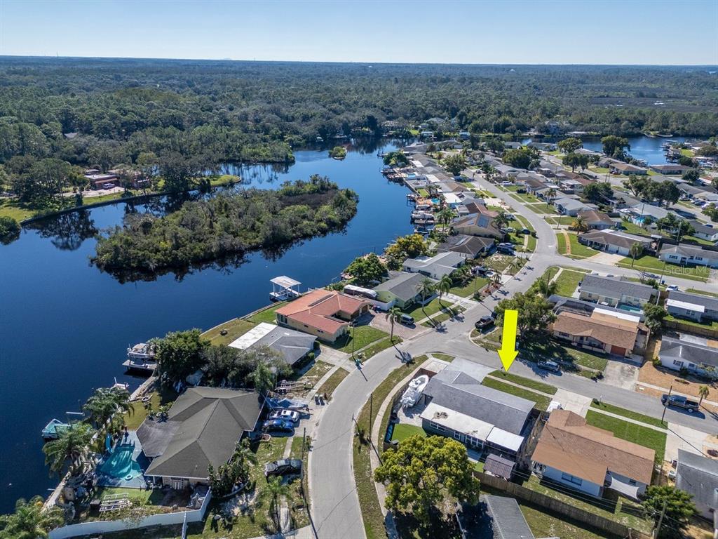 5735 MOSAIC DRIVE, HOLIDAY, FL — photo 4 of 30