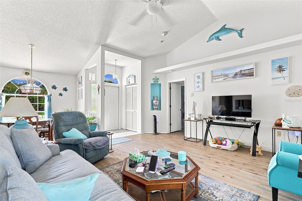 7833 38TH COURT E, SARASOTA, FL — photo 2 of 13