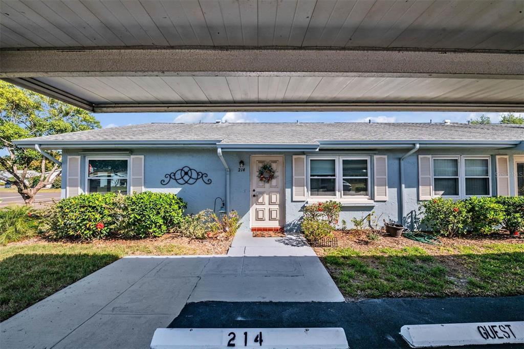 214 GLOUCESTER BOULEVARD